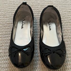 Girls ballet flats